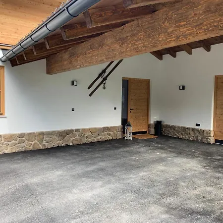 Appartement Hoamatgfuehl Mit Gartensauna - In Der Naehe Von Schladming Haus im Ennstal