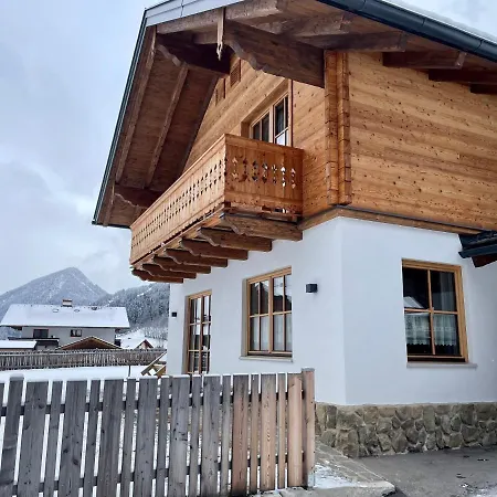 Hoamatgfuehl Mit Gartensauna - In Der Naehe Von Schladming