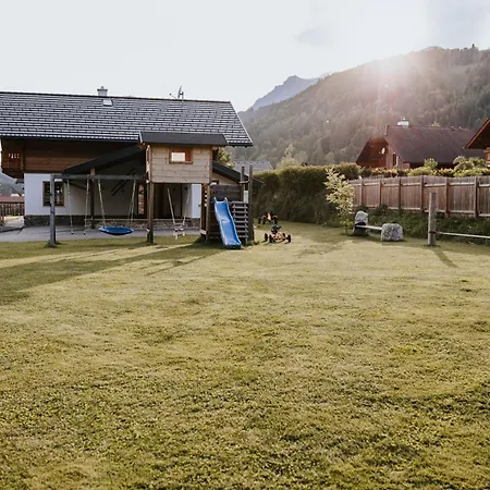Hoamatgfuehl Mit Gartensauna - In Der Naehe Von Schladming * Haus im Ennstal