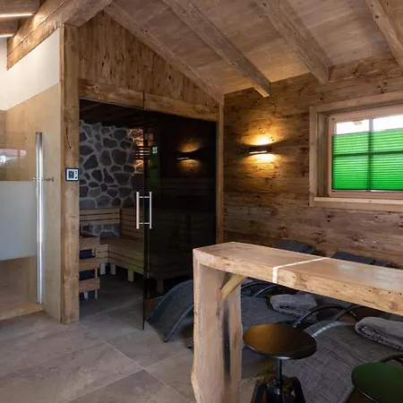 Hoamatgfuehl Mit Gartensauna - In Der Naehe Von Schladming