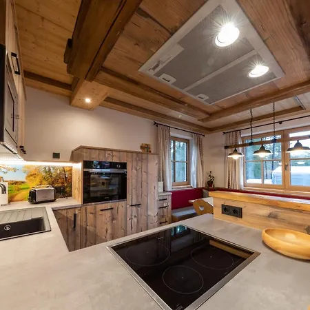 Hoamatgfuehl Mit Gartensauna - In Der Naehe Von Schladming Appartement Haus im Ennstal